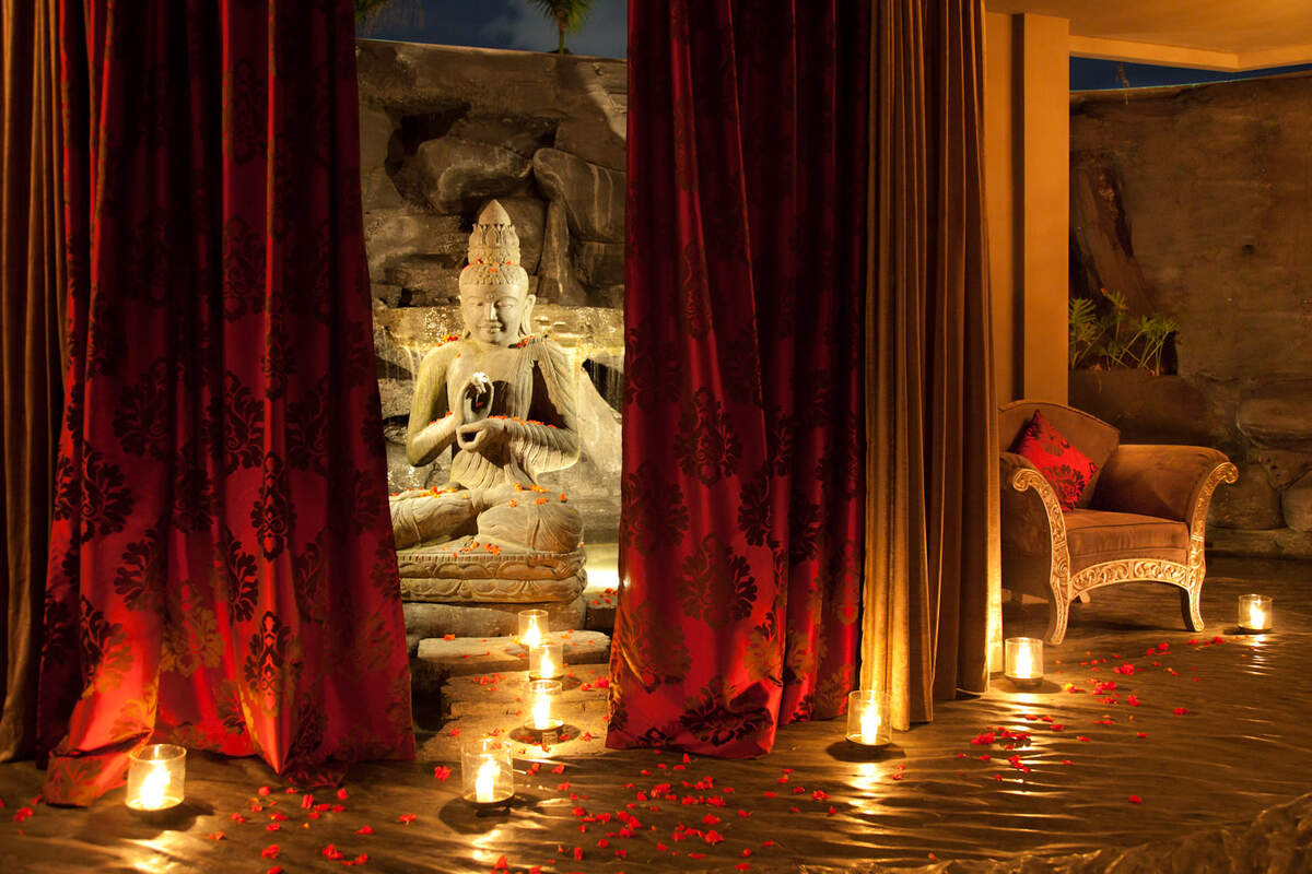 Mathis collection, Bali.